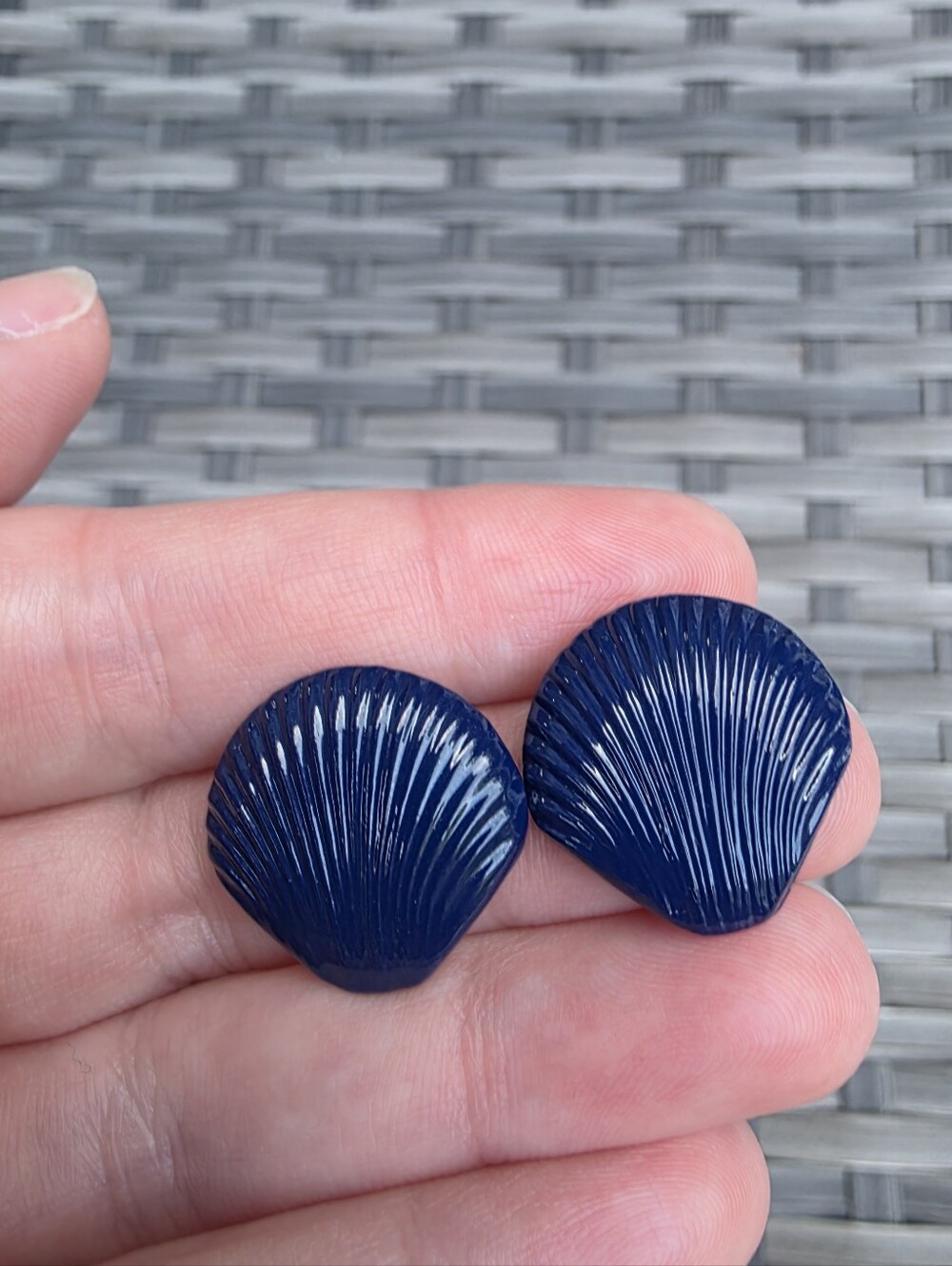Women's Beachy Navy Shell Clip On Earrings - Women Accessories